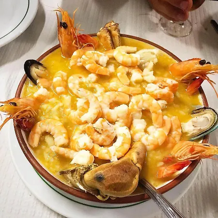 Arthouse Surf אריסרייה