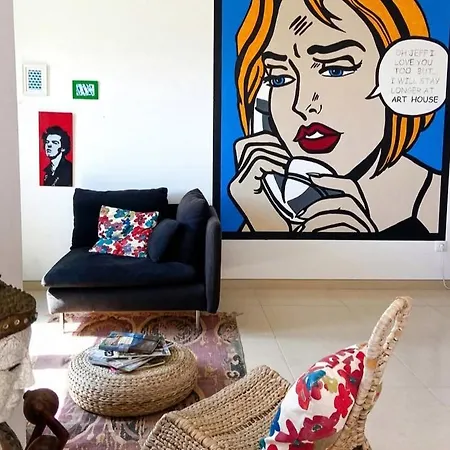 Arthouse Surf Maison d'hôtes *